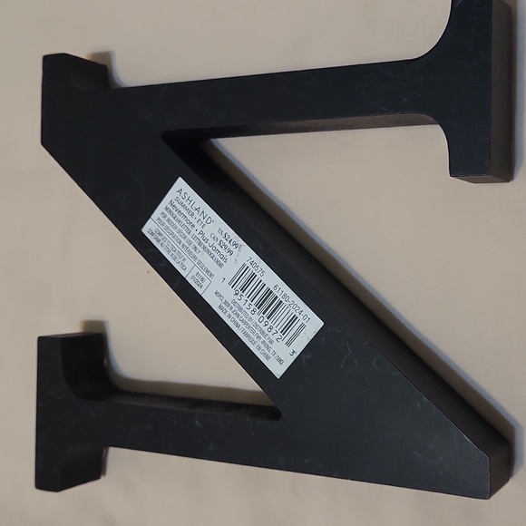 Letter "N" Decor - Picture 5 of 6